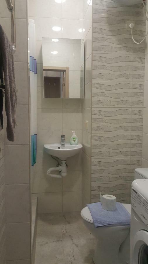 Короленко 25 Kharkiv Exterior photo